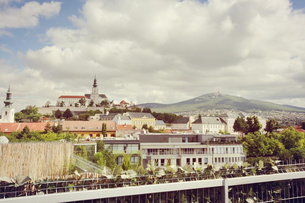 City Hotel Nitra With Free Parking 외부 사진