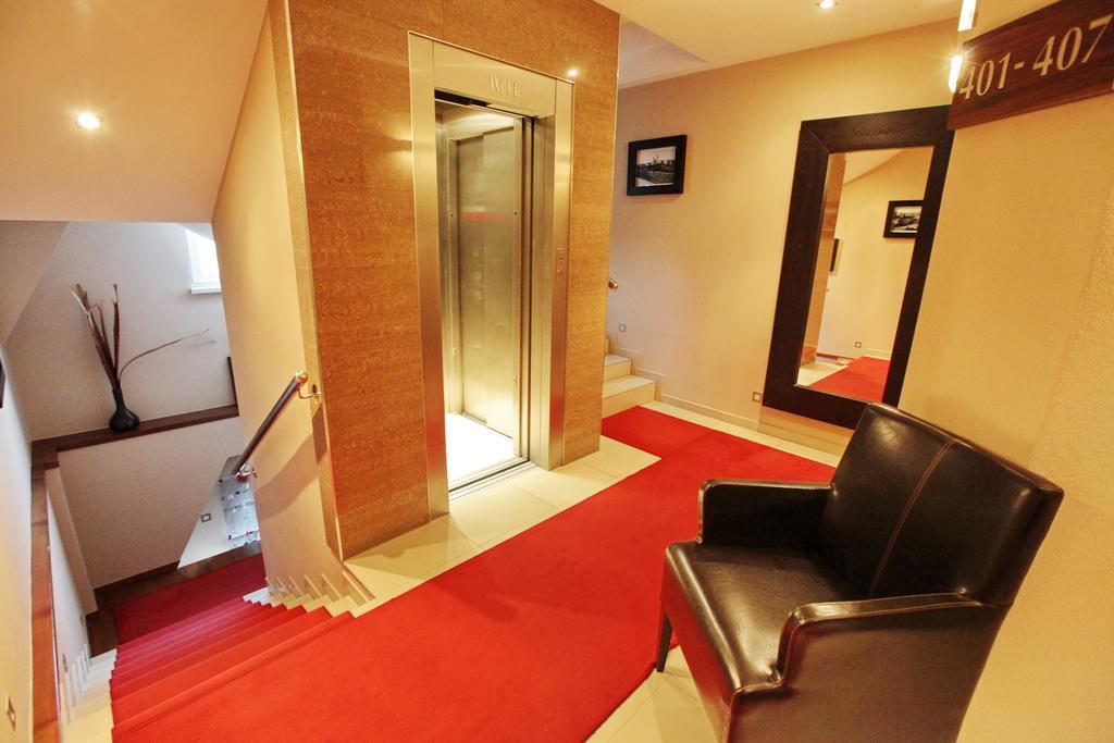 City Hotel Nitra With Free Parking 외부 사진