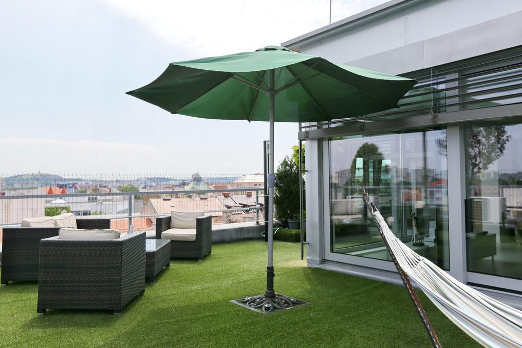 City Hotel Nitra With Free Parking 외부 사진