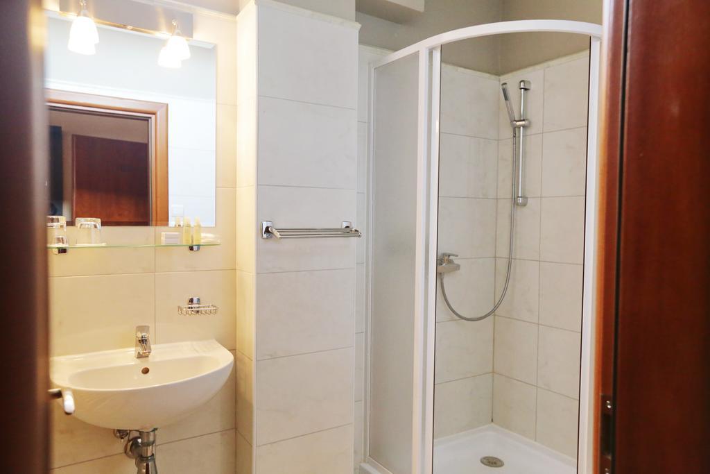 City Hotel Nitra With Free Parking 외부 사진